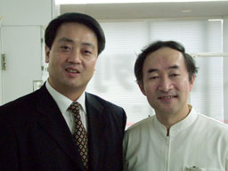 Dr. Wei-Songと院長